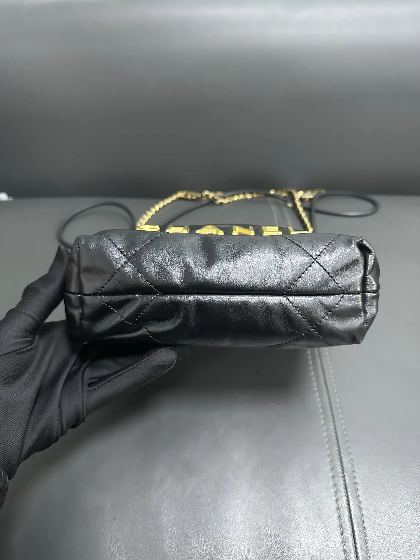 CHANEL 22 Mini Handbag CHANEL 22 Mini Handbag