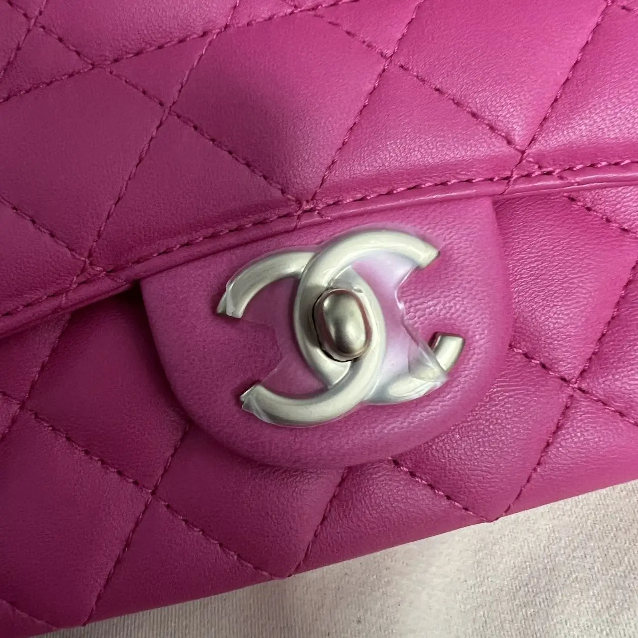 CHANEL Classic Flap Bag Small Pink Quilted Lambskin Bag Seasonal Collection New CHANEL Classic Flap Bag Small Pink Quilted Lambskin Bag Seasonal Collection New