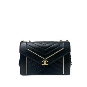 CHANEL Black Chevron Envelope Flap Bag