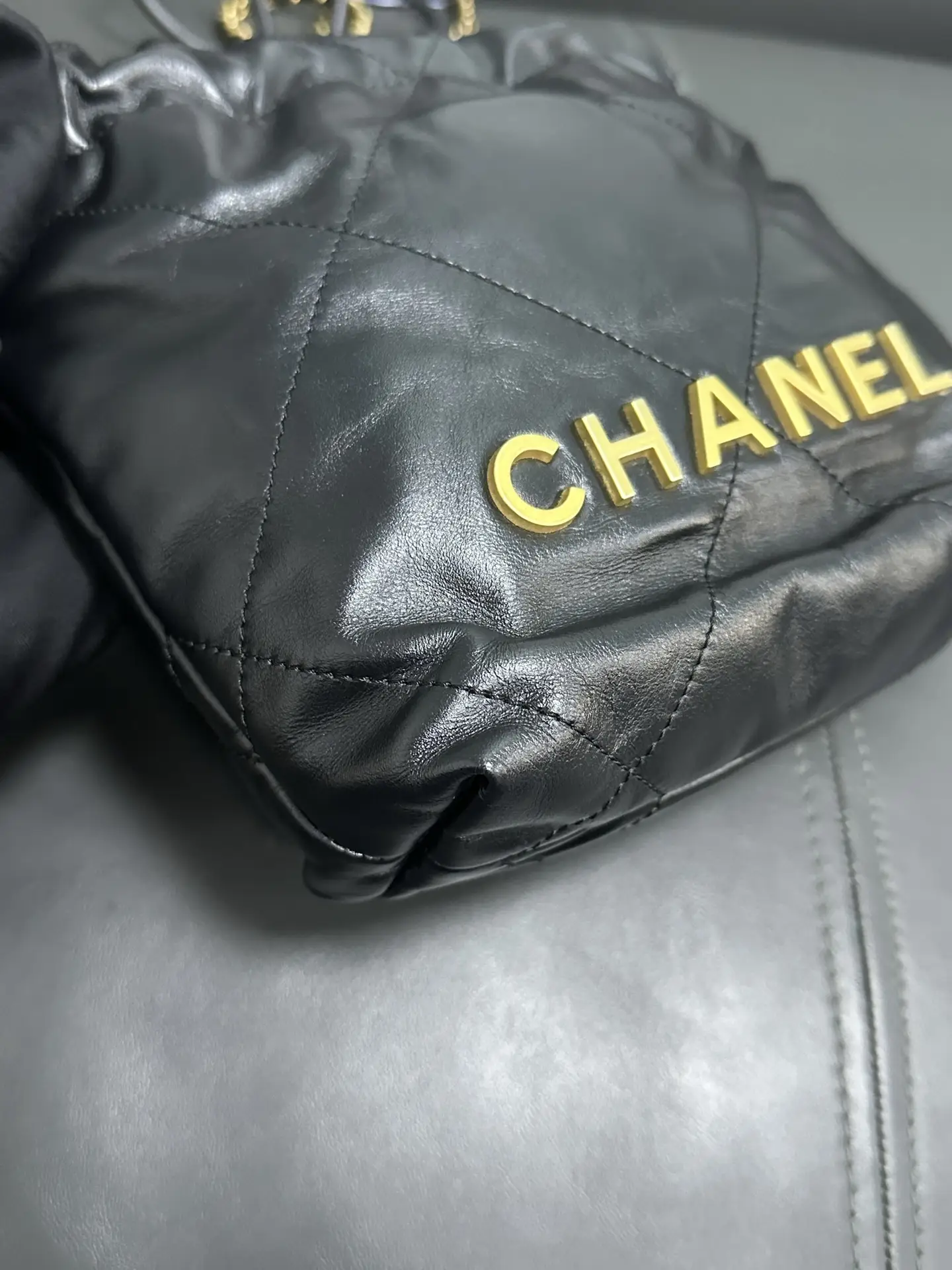 CHANEL 22 Mini Handbag CHANEL 22 Mini Handbag