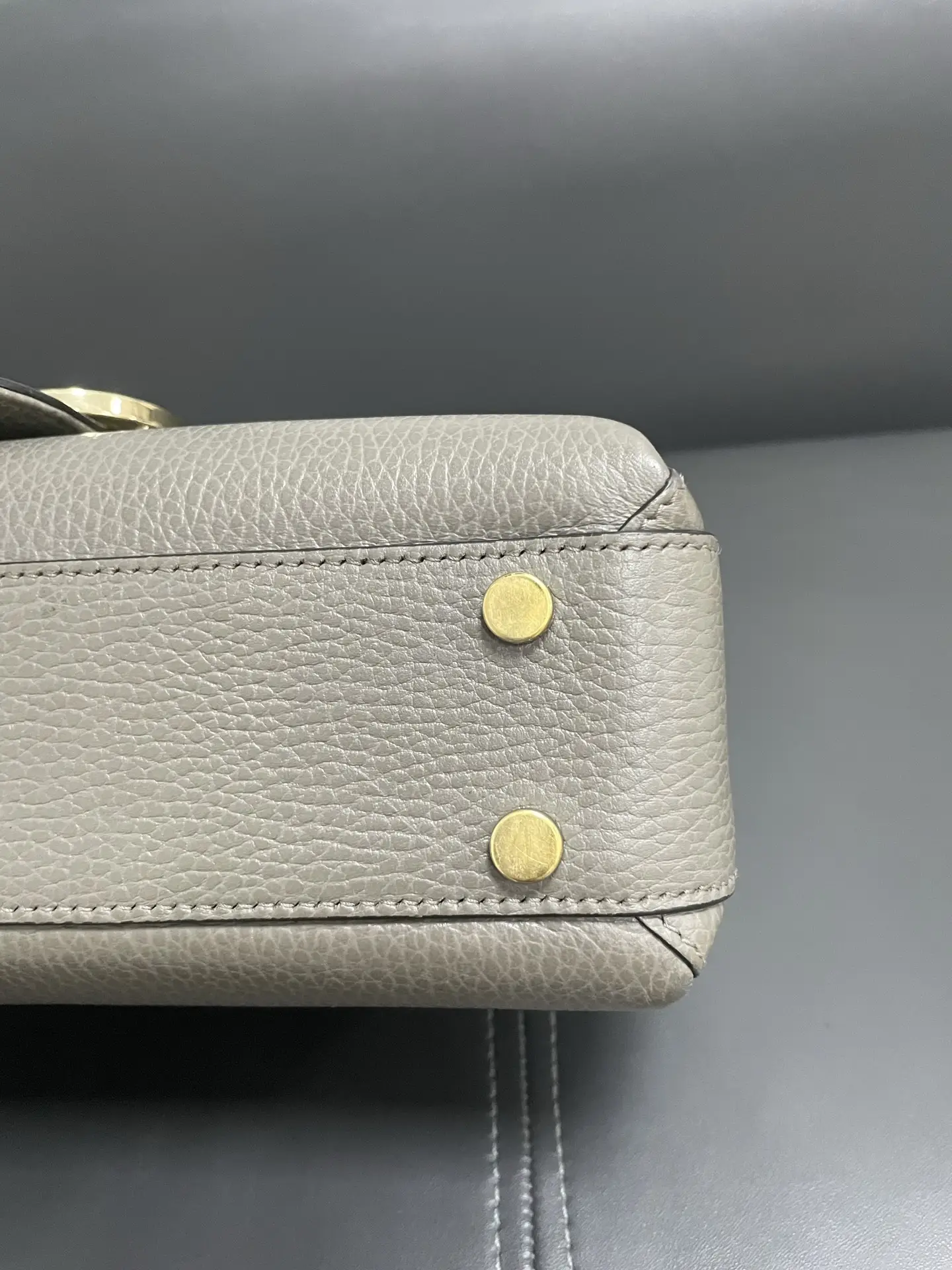 GUCCI Interlock G Tote Top Handle Gray Bag GUCCI Interlock G Tote Top Handle Gray Bag