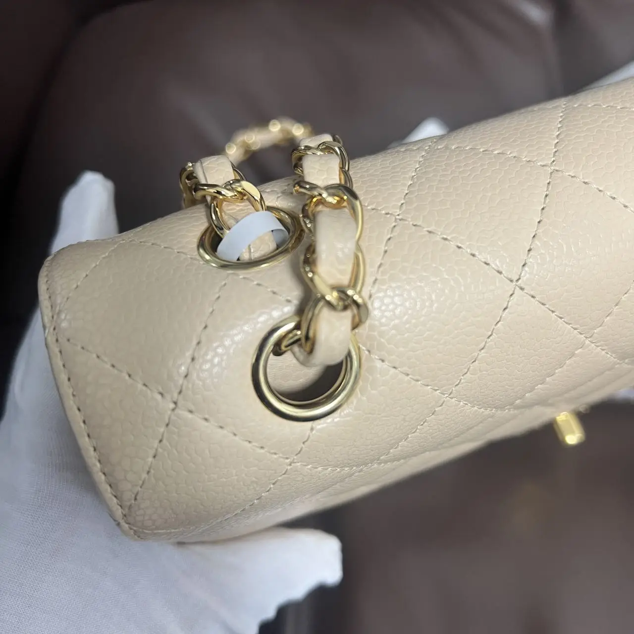 CHANEL Classic Flap Bag Beige Medium Caviar Leather CHANEL Classic Flap Bag Beige Medium Caviar Leather