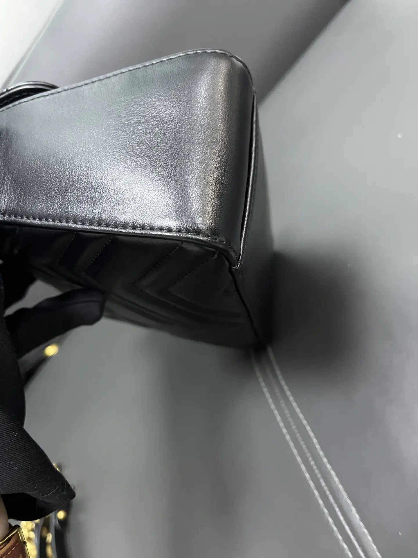 GUCCI GG Marmont Small Top Handle Bag GUCCI GG Marmont Small Top Handle Bag