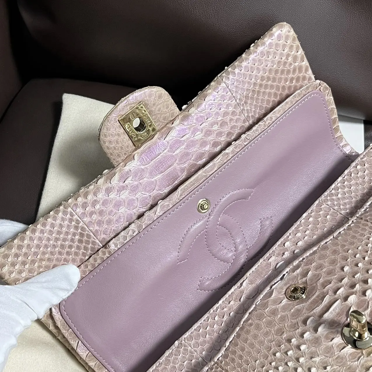 CHANEL Classic Flap Bag Beige Medium Python Leather Limited Version CHANEL Classic Flap Bag Beige Medium Python Leather Limited Version