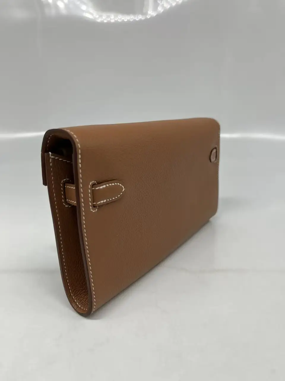 Hermès Kelly To Go Gold Epsom Gold Hardware Hermès Kelly To Go Gold Epsom Gold Hardware