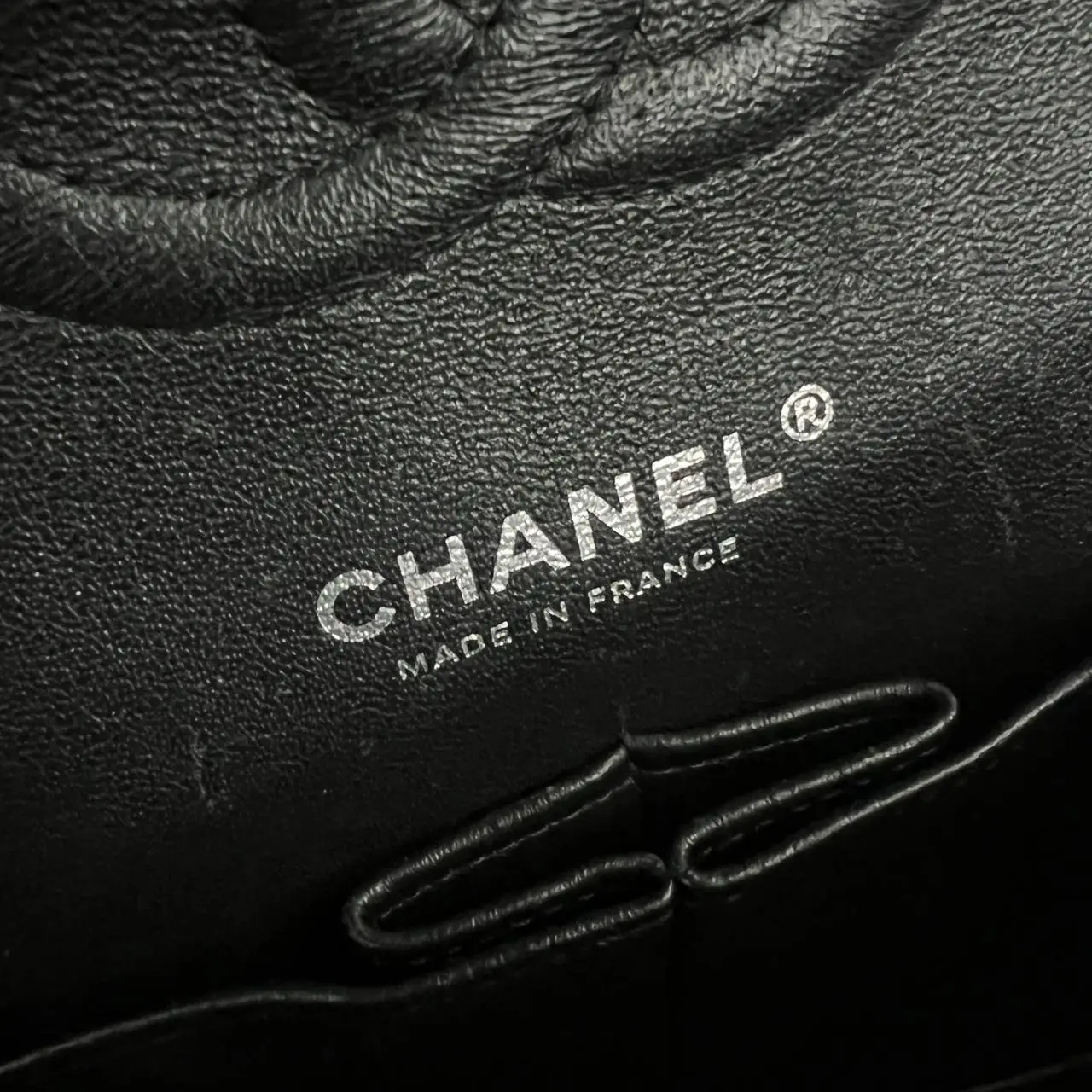 CHANEL Classic Flap Bag Black Medium Caviar Leather CHANEL Classic Flap Bag Black Medium Caviar Leather