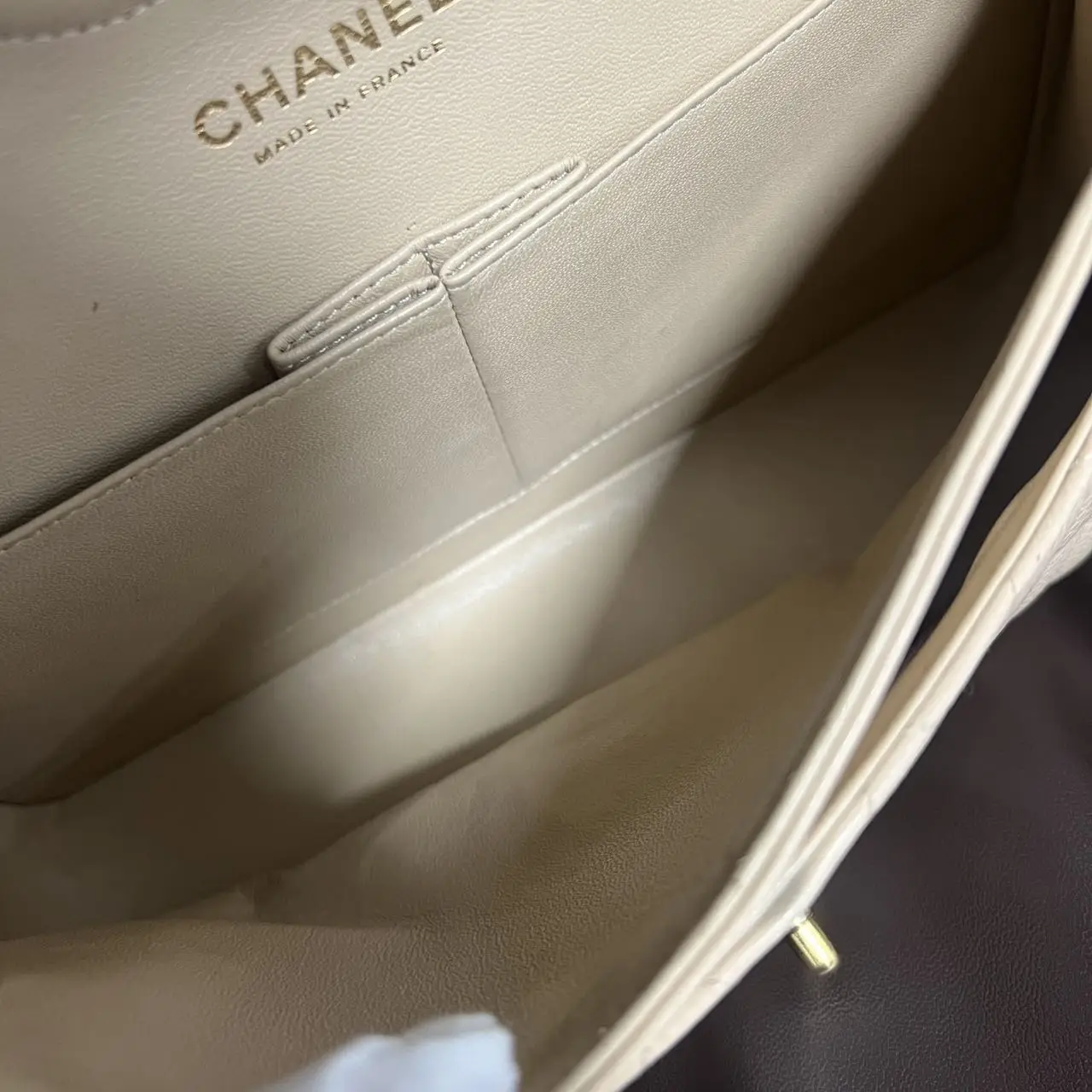 CHANEL Classic Flap Bag Beige Medium Caviar Leather CHANEL Classic Flap Bag Beige Medium Caviar Leather