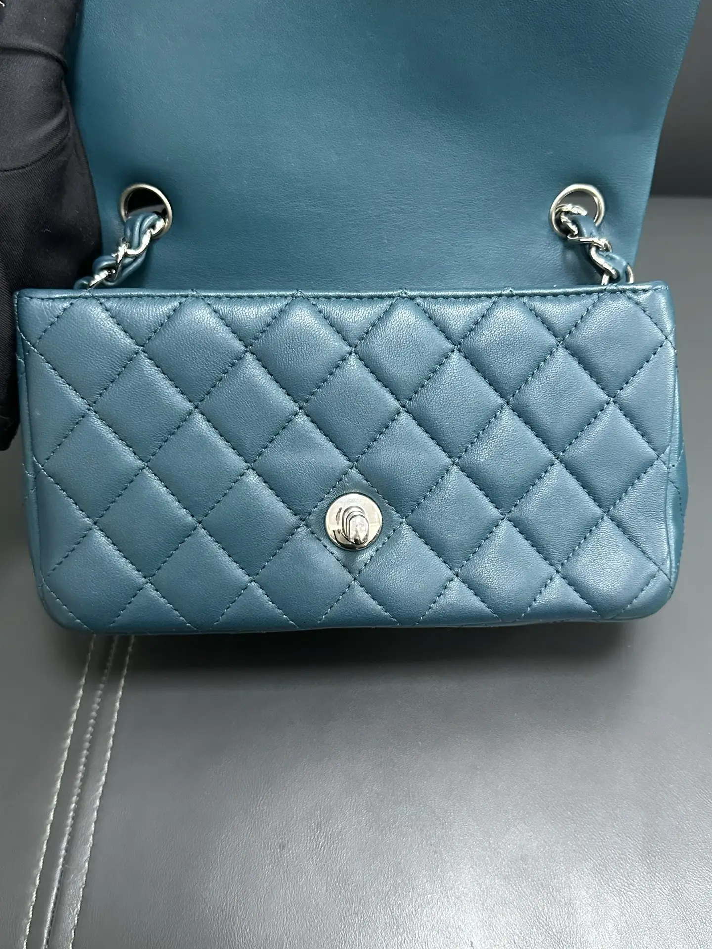 CHANEL Malachite Quilted Lambskin Mini Rectangular Classic Flap CHANEL Malachite Quilted Lambskin Mini Rectangular Classic Flap