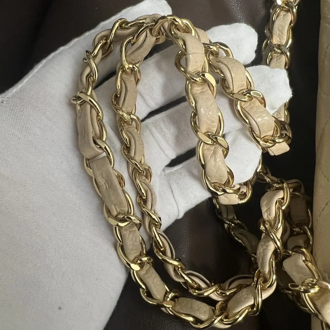 CHANEL Classic Flap Bag Beige Medium Caviar Leather CHANEL Classic Flap Bag Beige Medium Caviar Leather