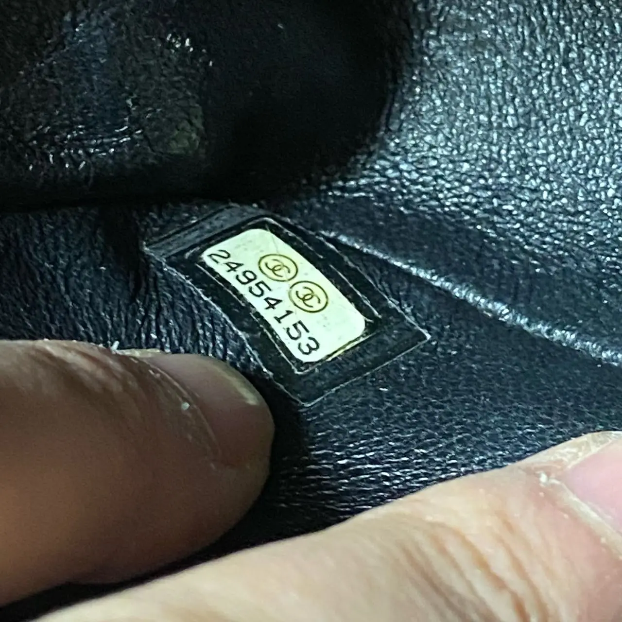 CHANEL Classic Flap Bag Black Medium Caviar Leather CHANEL Classic Flap Bag Black Medium Caviar Leather