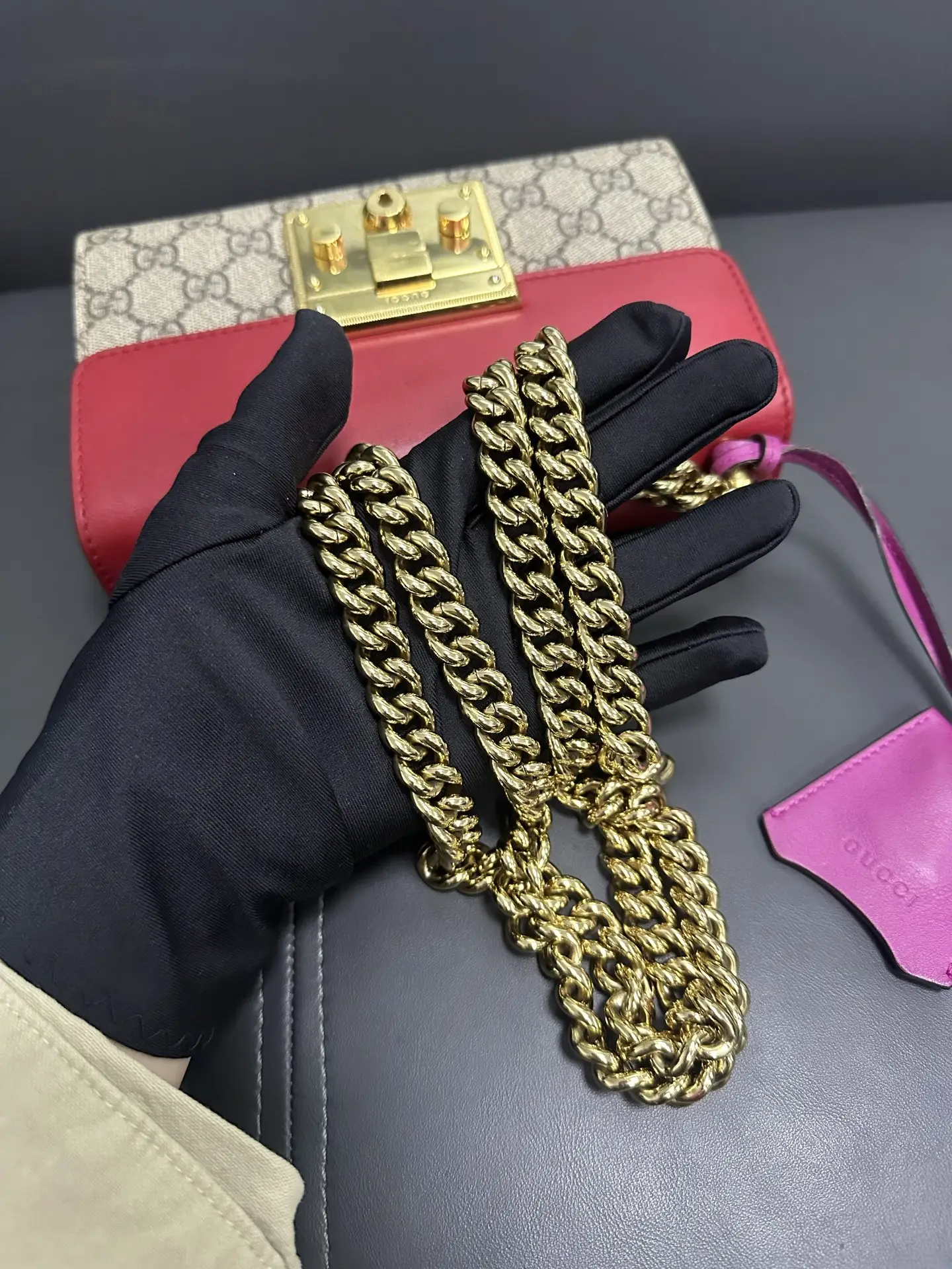 GUCCI Padlock GG Supreme Small Bag GUCCI Padlock GG Supreme Small Bag