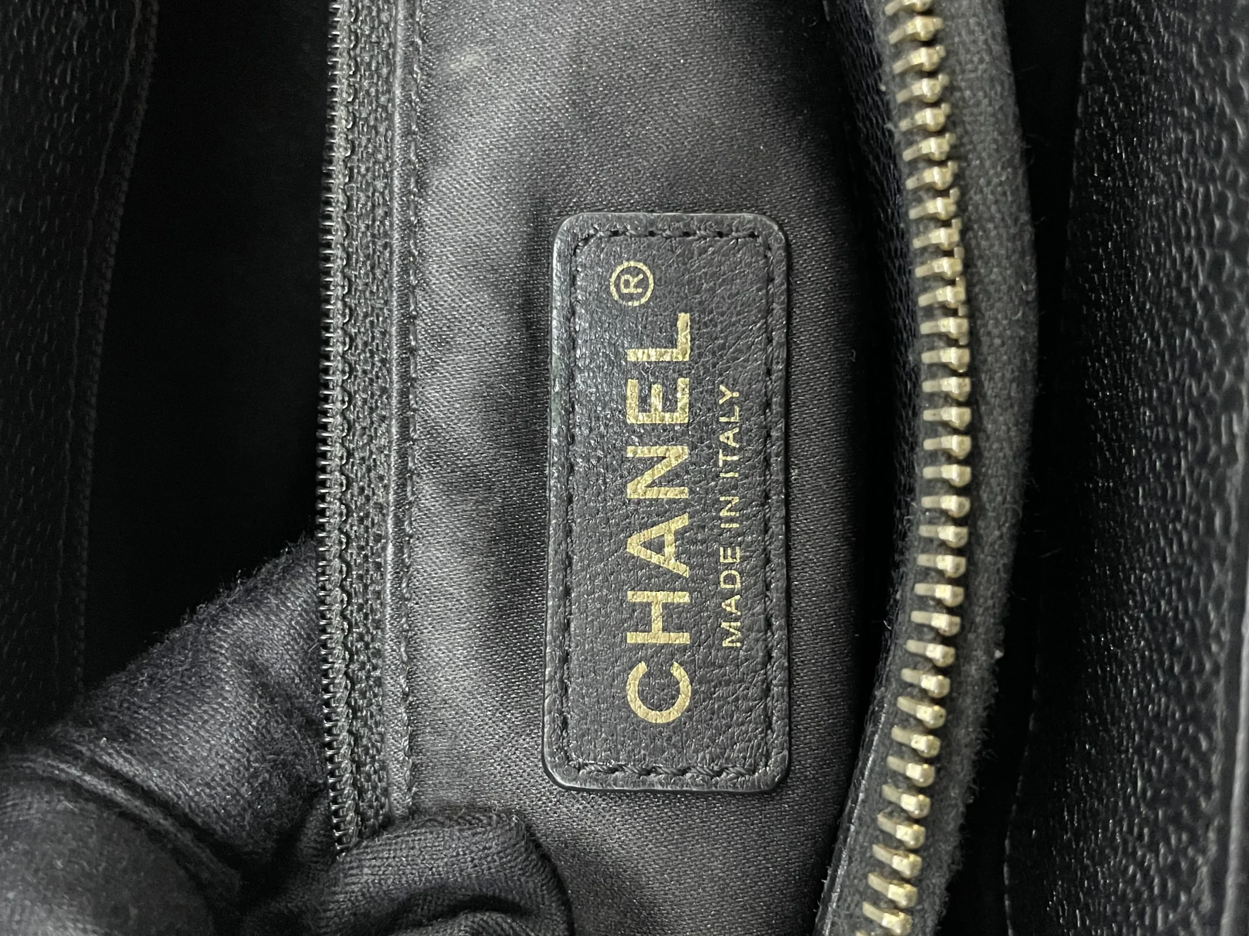 CHANEL Grand Shopping Tote in Black Caviar Leather CHANEL Grand Shopping Tote in Black Caviar Leather