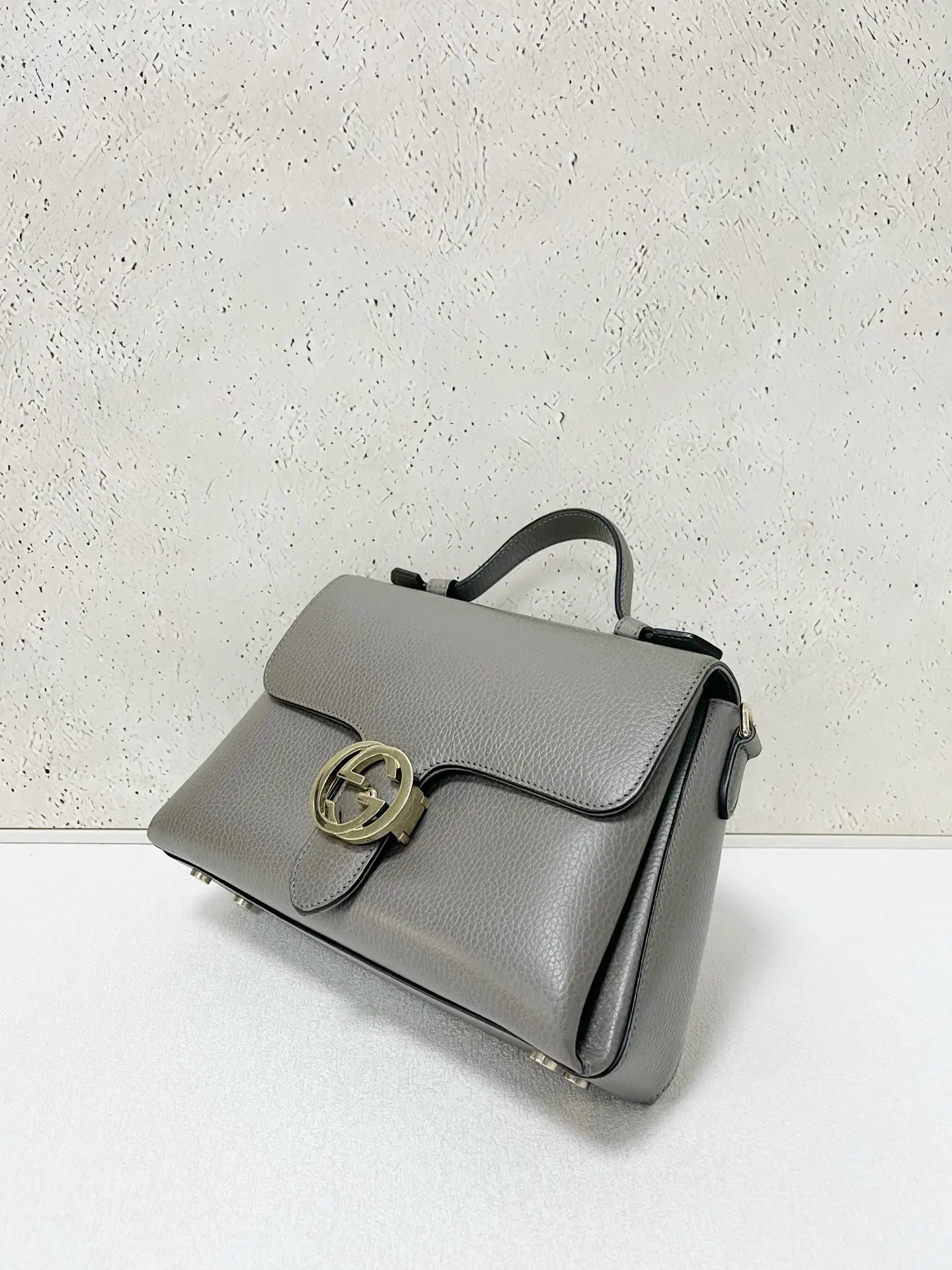 GUCCI Interlock G Tote Top Handle Gray Bag GUCCI Interlock G Tote Top Handle Gray Bag