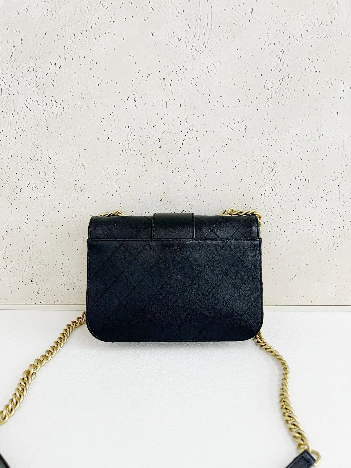 Chanel Coco Mark Chain Shoulder Bag Black Chanel Coco Mark Chain Shoulder Bag Black