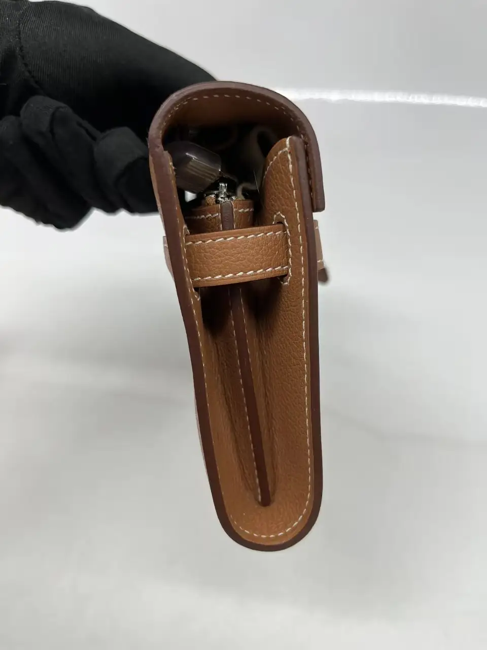 Hermès Kelly To Go Gold Epsom Gold Hardware Hermès Kelly To Go Gold Epsom Gold Hardware