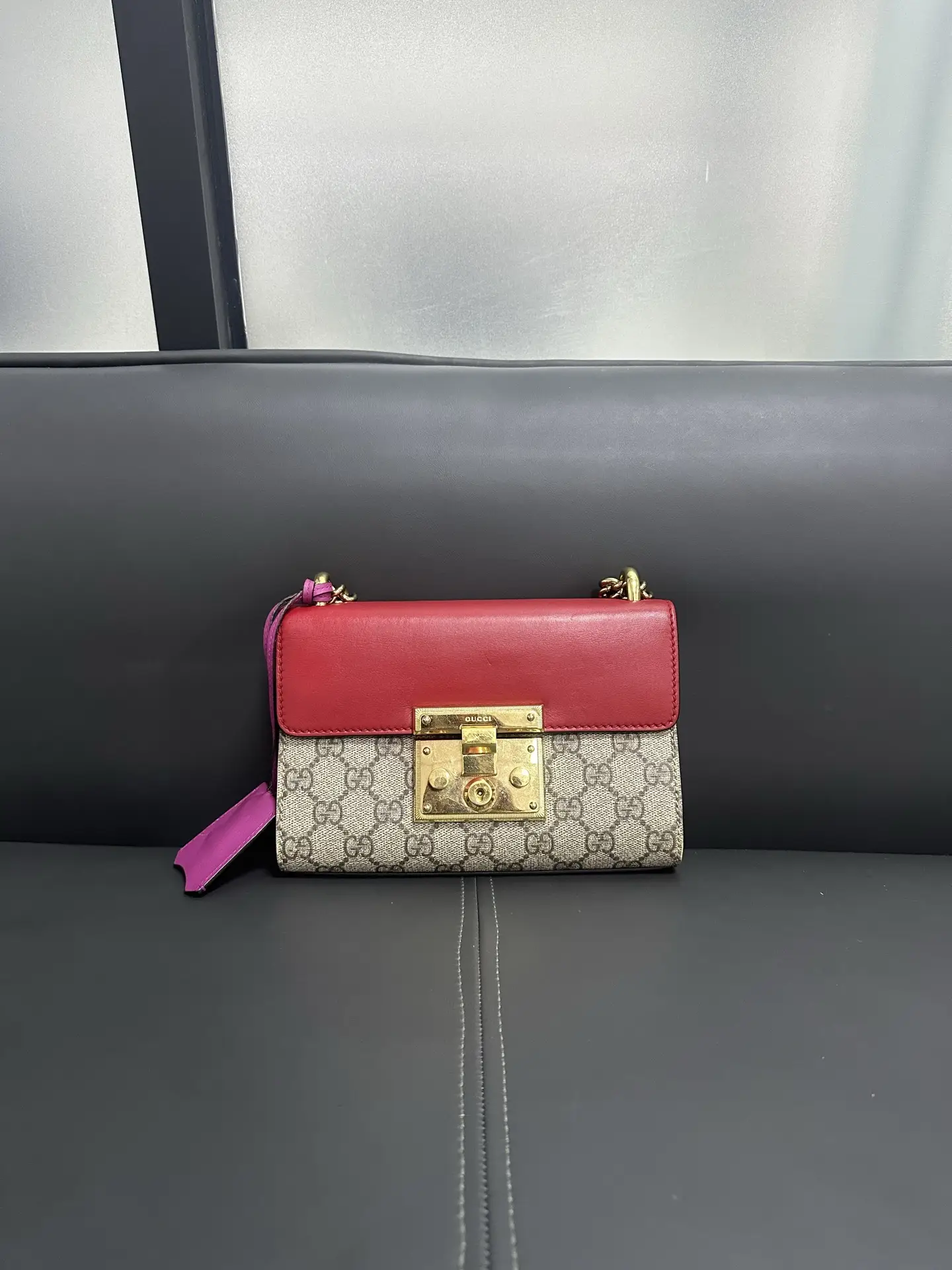 GUCCI Padlock GG Supreme Small Bag GUCCI Padlock GG Supreme Small Bag