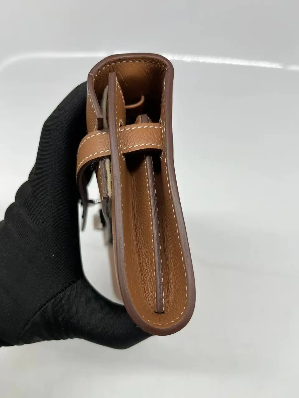 Hermès Kelly To Go Gold Epsom Gold Hardware Hermès Kelly To Go Gold Epsom Gold Hardware