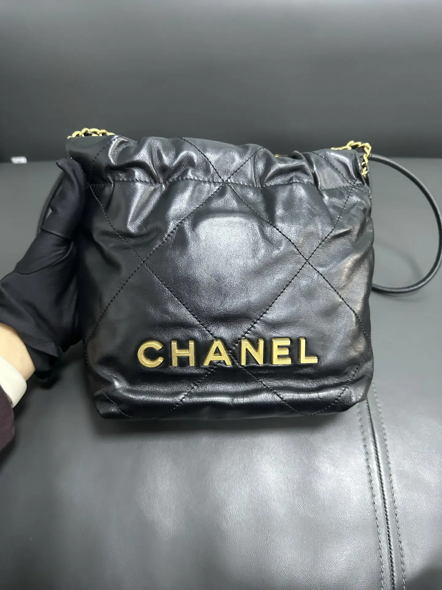 CHANEL 22 Mini Handbag CHANEL 22 Mini Handbag