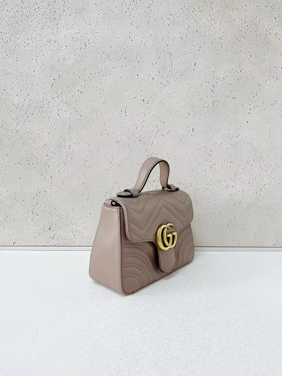 GUCCI GG Marmont Small Top Handle Bag GUCCI GG Marmont Small Top Handle Bag