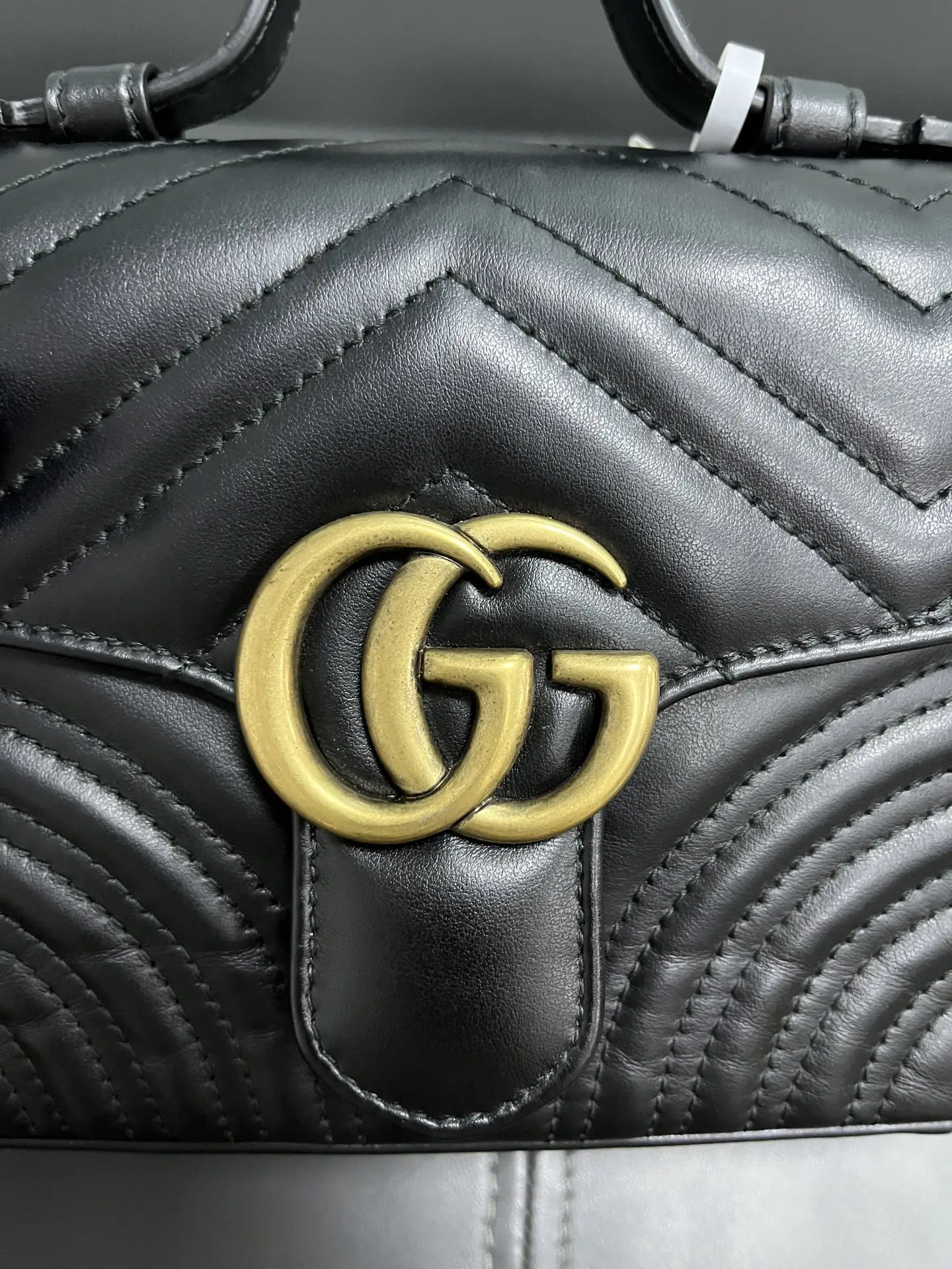 GUCCI GG Marmont Small Top Handle Bag GUCCI GG Marmont Small Top Handle Bag