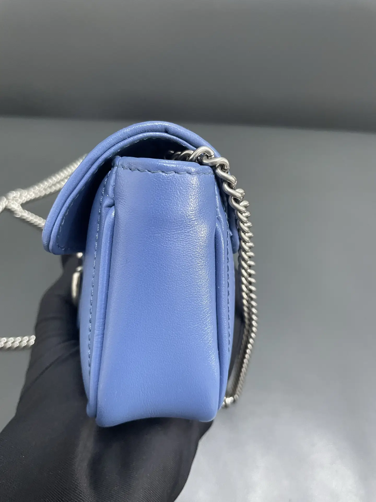 GUCCI GG Marmont Mini Bag GUCCI GG Marmont Mini Bag
