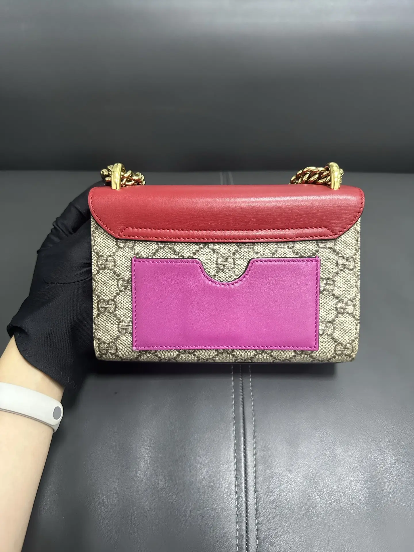 GUCCI Padlock GG Supreme Small Bag GUCCI Padlock GG Supreme Small Bag