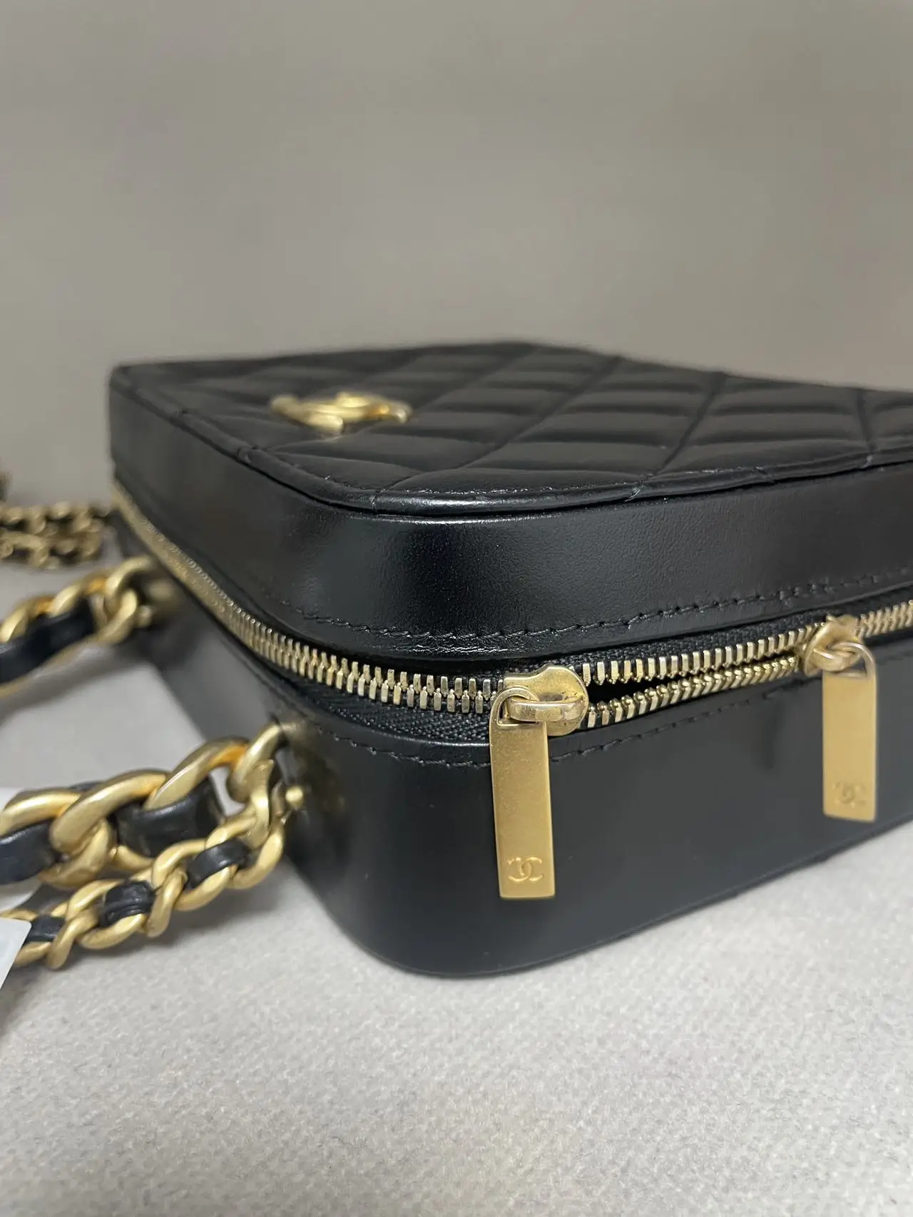 CHANEL Black Quilted Lambskin Vanity with Chain Brushed Gold Hardware CHANEL Black Quilted Lambskin Vanity with Chain Brushed Gold Hardware