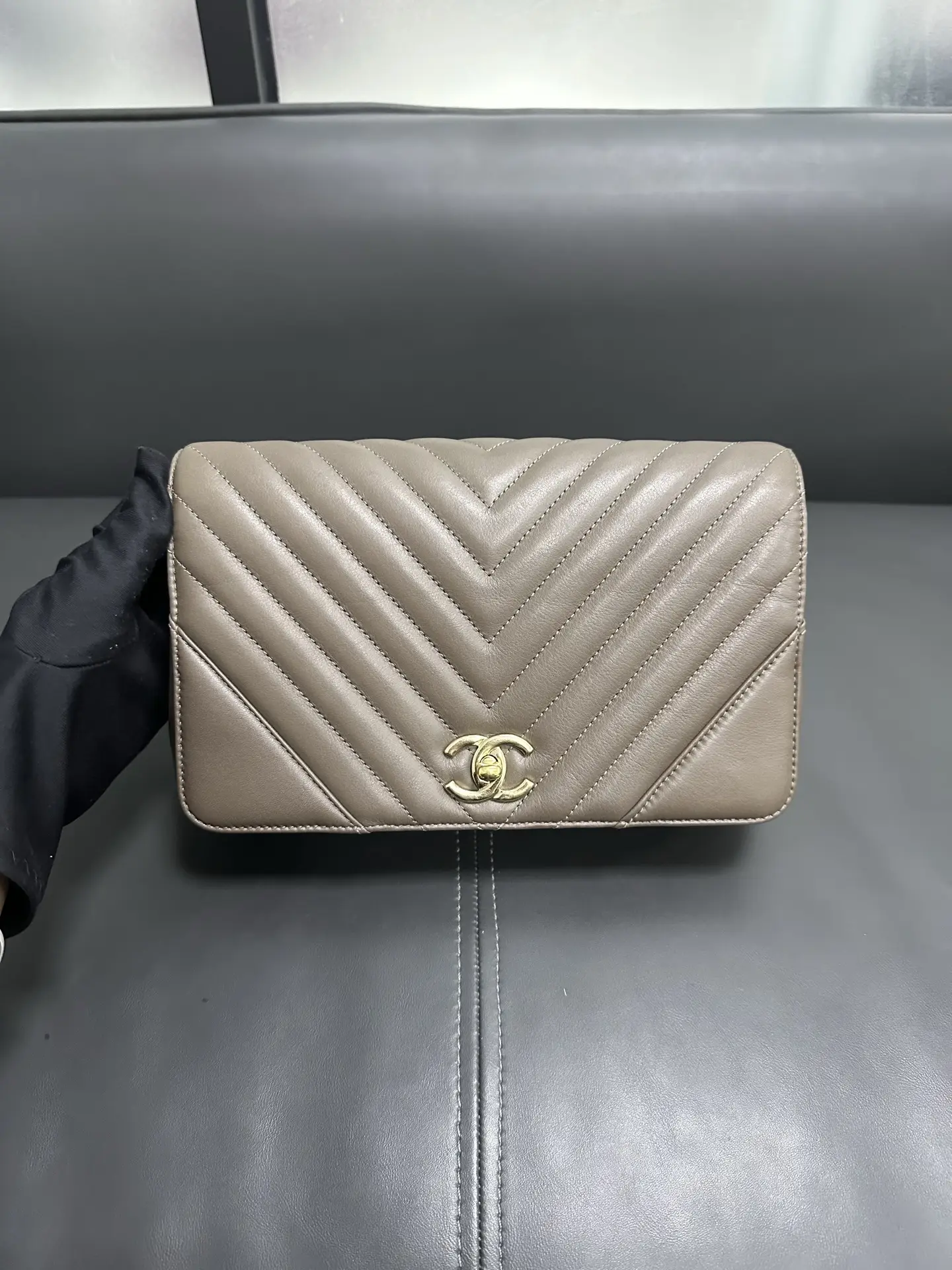 CHANEL Brown Chevron Leather Large Statement Flap Bag CHANEL Brown Chevron Leather Large Statement Flap Bag