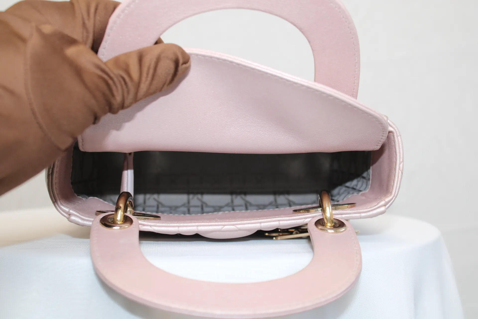 DIOR Mini Lady Dior Bag Pink Pearl Lambskin DIOR Mini Lady Dior Bag Pink Pearl Lambskin