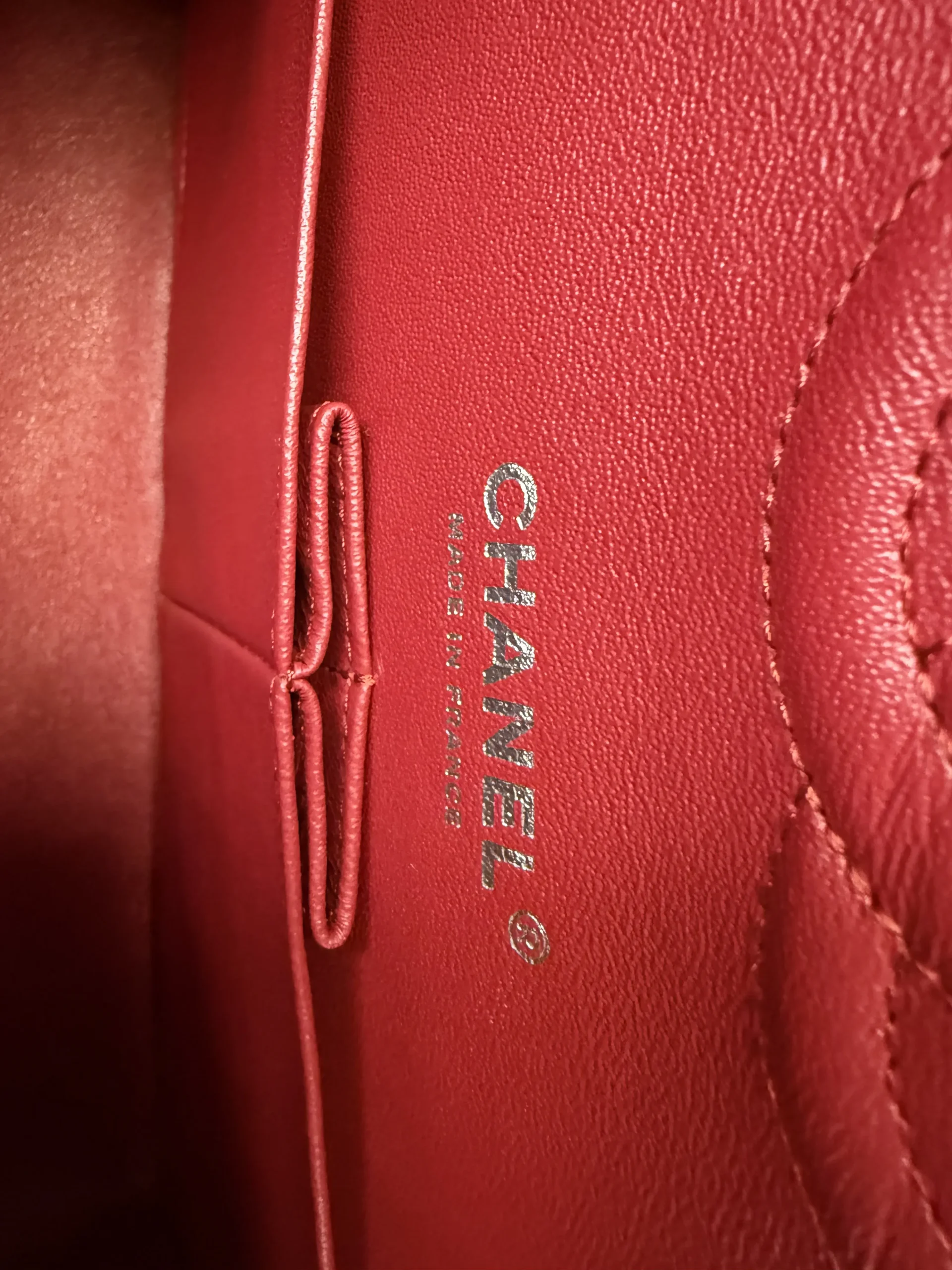 CHANEL Classic Flap Handbag Red Patent Leather New CHANEL Classic Flap Handbag Red Patent Leather New