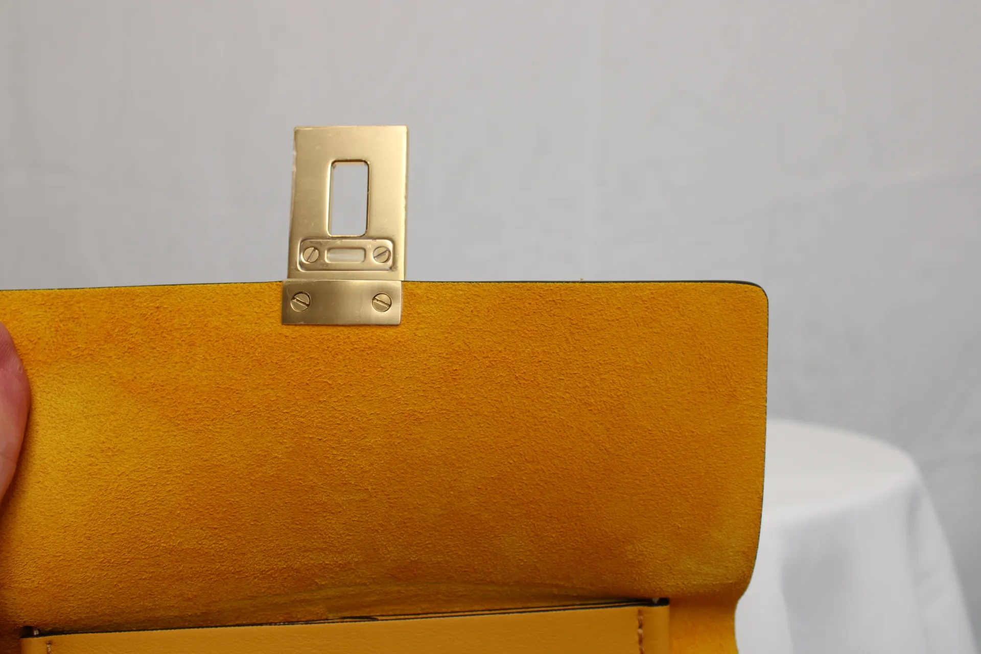 CHLOE Yellow/Beige Suede/Lambskin Leather Small Drew Bag CHLOE Yellow/Beige Suede/Lambskin Leather Small Drew Bag