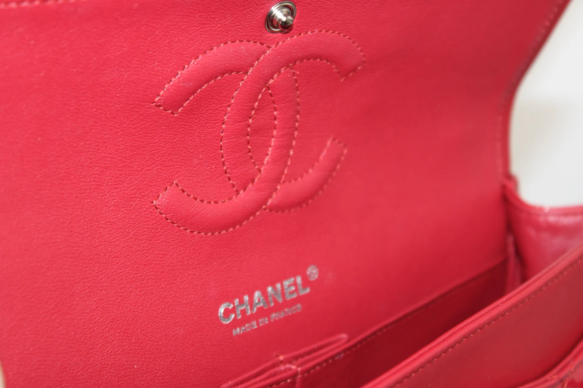 CHANEL Classic Flap Handbag Red Patent Leather New CHANEL Classic Flap Handbag Red Patent Leather New