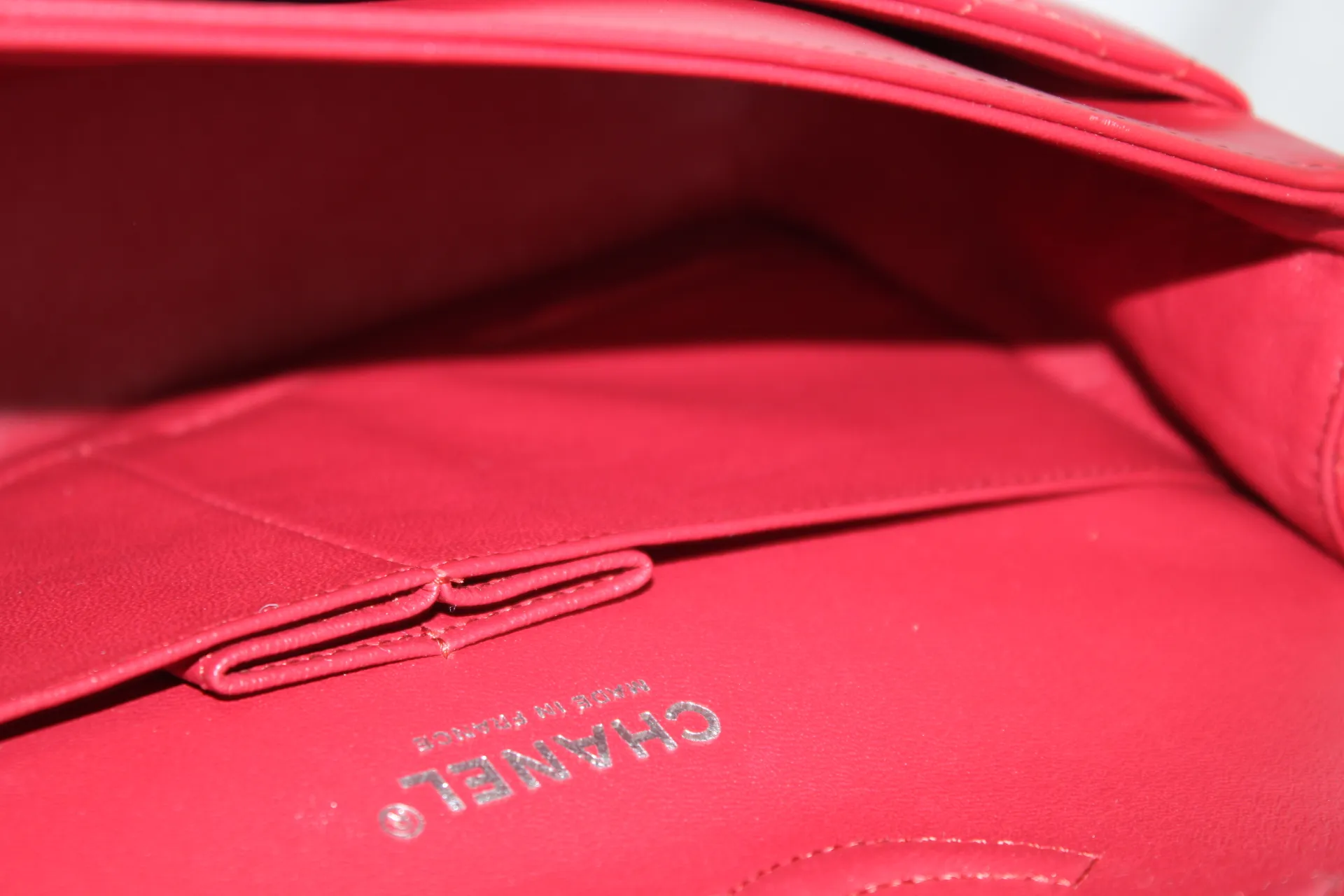 CHANEL Classic Flap Handbag Red Patent Leather New CHANEL Classic Flap Handbag Red Patent Leather New