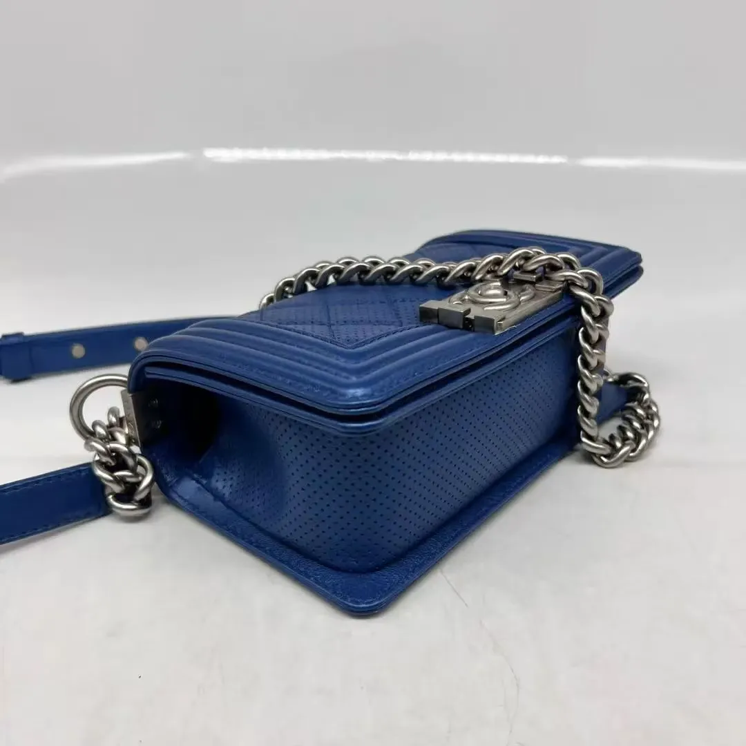 CHANEL Small Boy Bag Blue CHANEL Small Boy Bag Blue