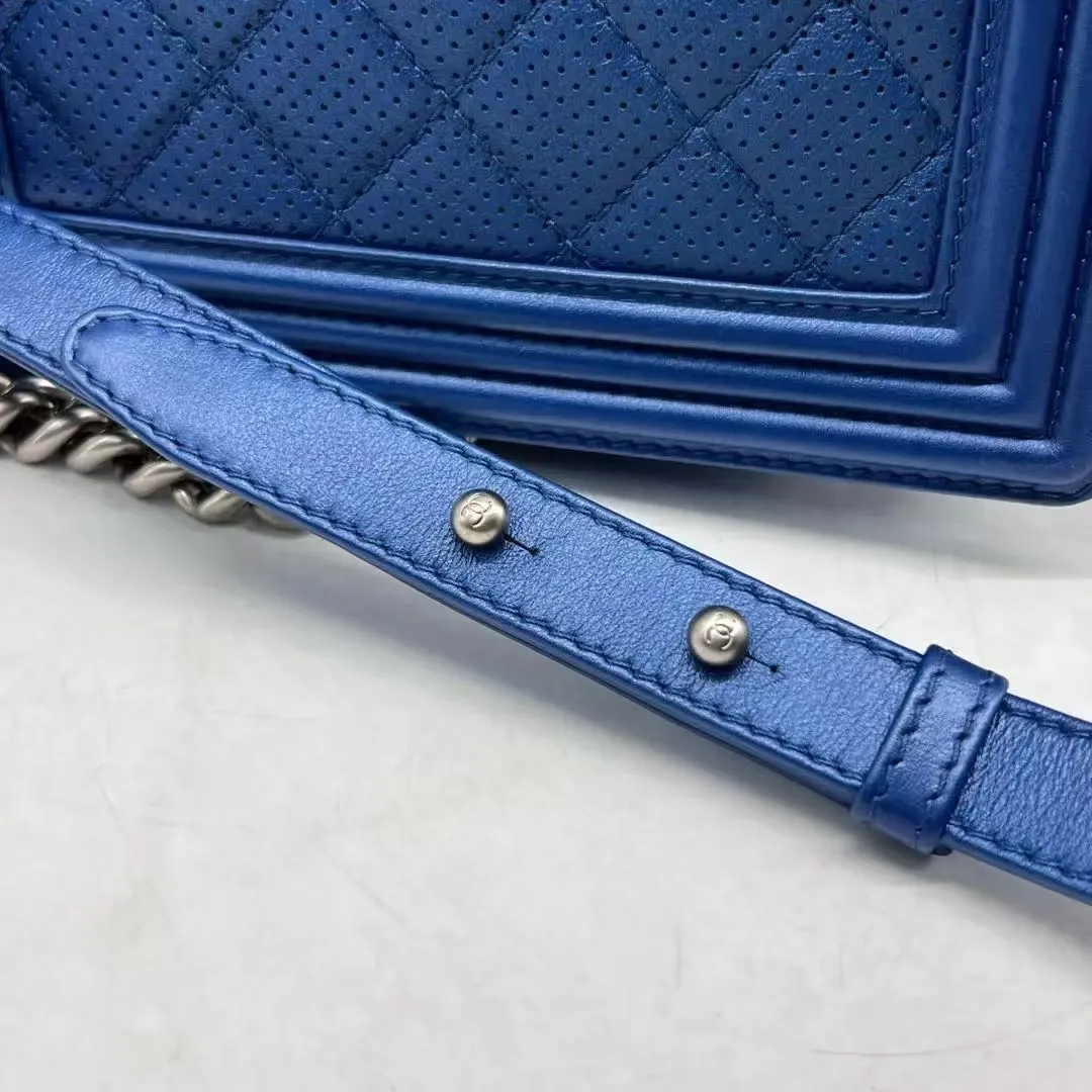 CHANEL Small Boy Bag Blue CHANEL Small Boy Bag Blue