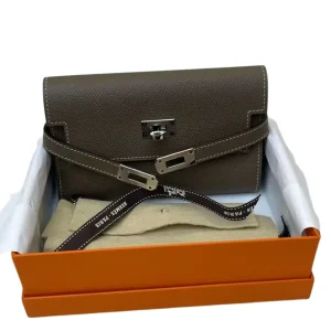 Hermès Long Wallet Kelly in Etoupe Gray