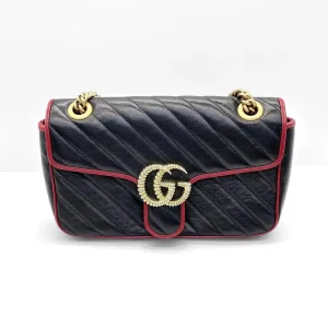 GUCCI GG Marmont Medium Shoulder Bag