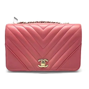 CHANEL Small Chevron Classic Flap Bag Pink Leather
