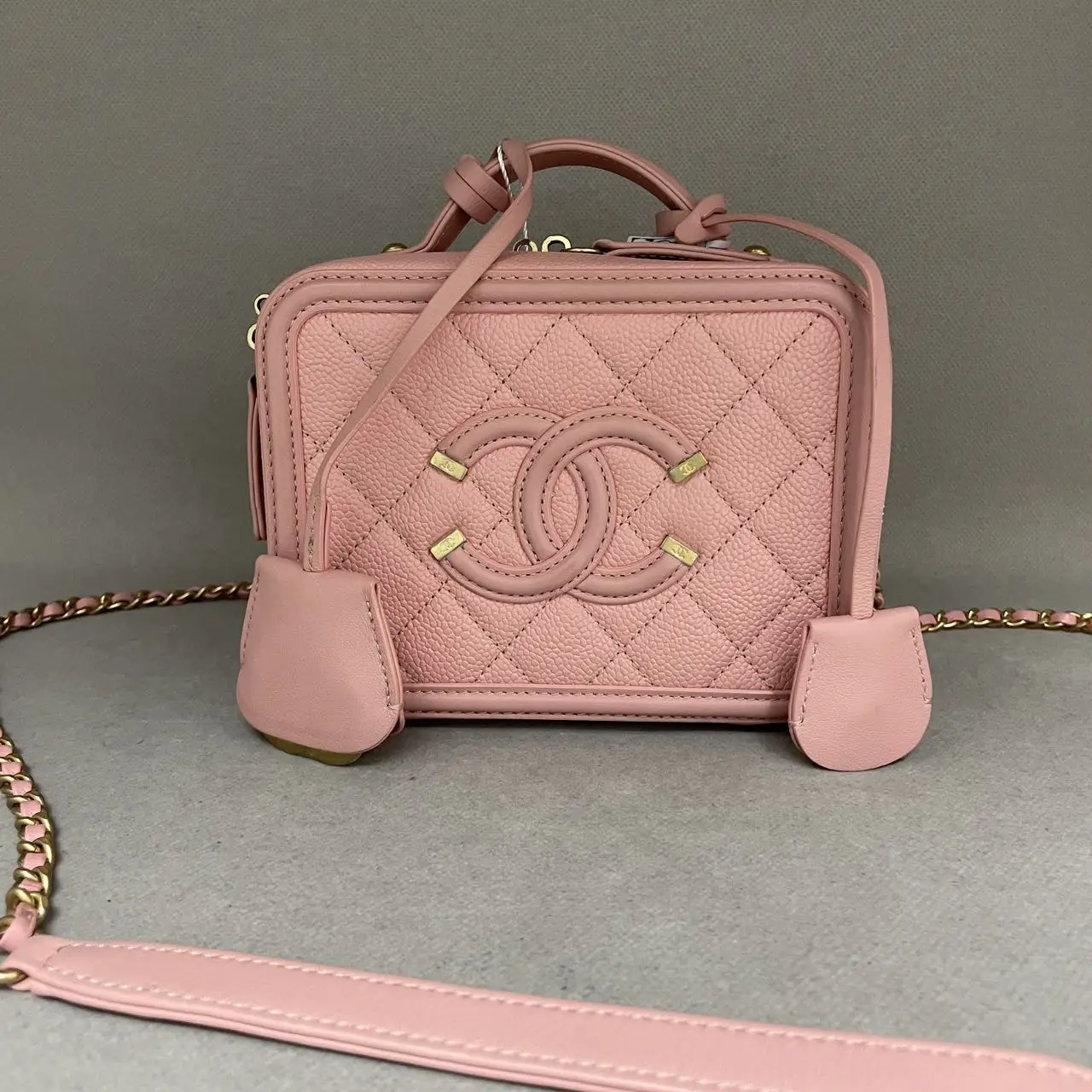 CHANEL Small CC Filigree Vanity Bag Pink Caviar Leather CHANEL Small CC Filigree Vanity Bag Pink Caviar Leather