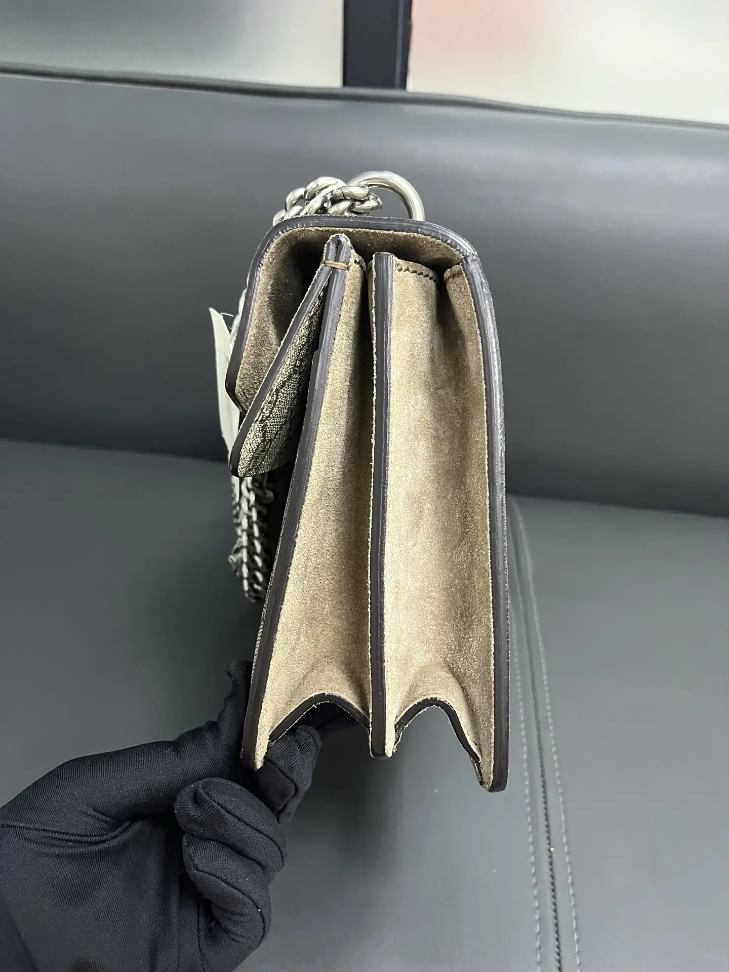 GUCCI Dionysus GG Supreme Blooms Shoulder Bag GUCCI Dionysus GG Supreme Blooms Shoulder Bag