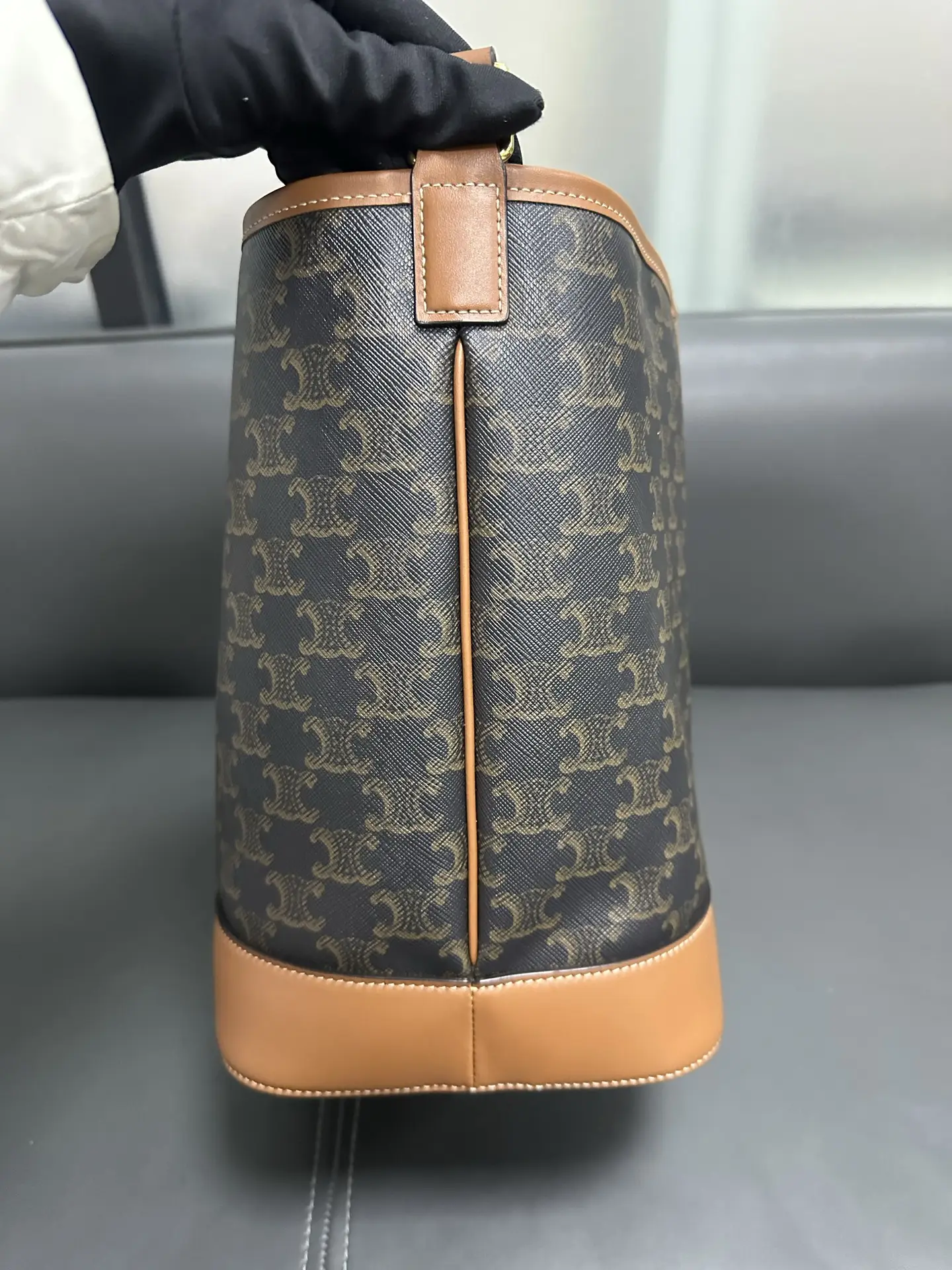 CELINE Medium Bucket In Triomphe Canvas and Calfskin CELINE Medium Bucket In Triomphe Canvas and Calfskin