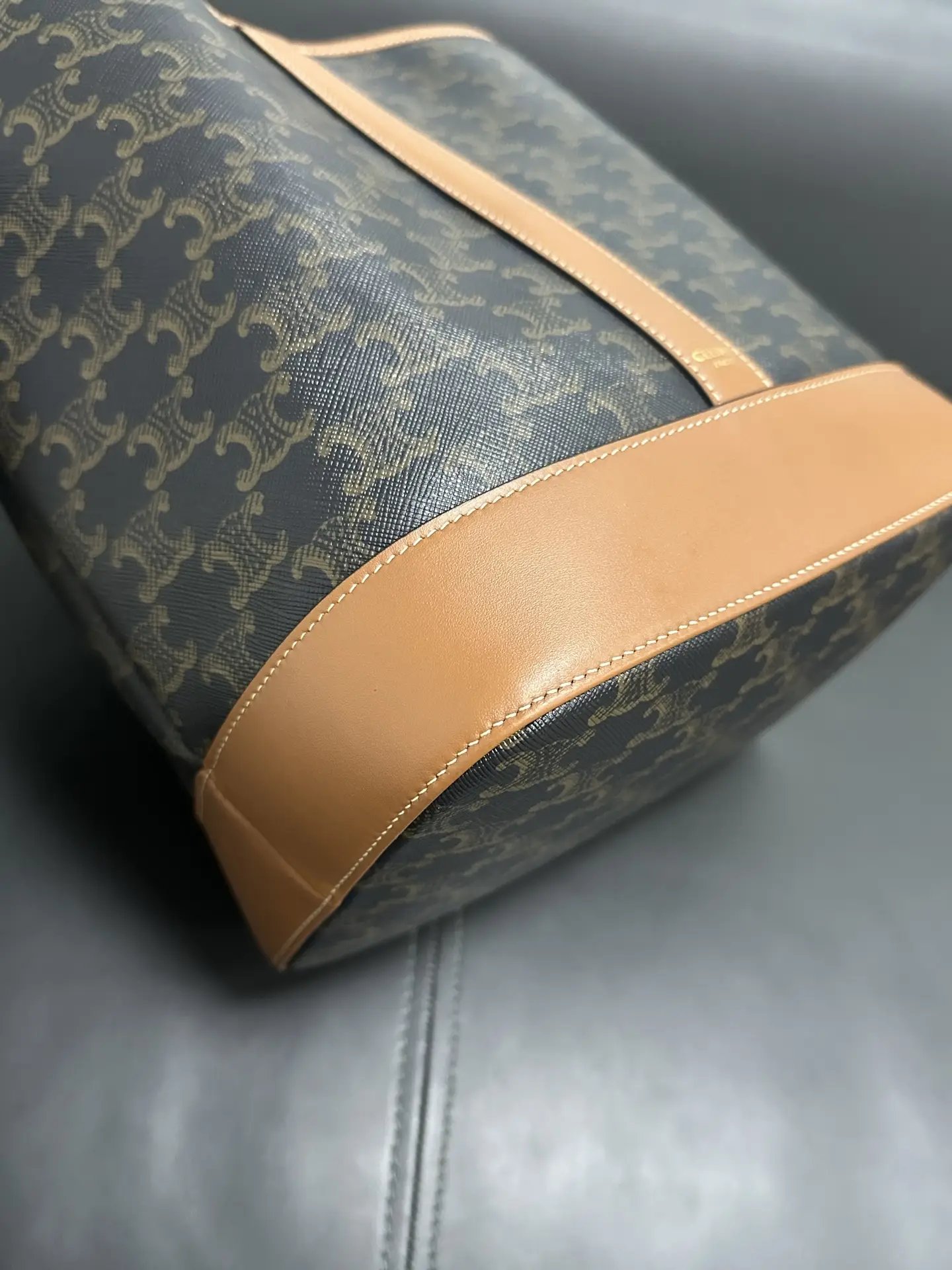 CELINE Medium Bucket In Triomphe Canvas and Calfskin CELINE Medium Bucket In Triomphe Canvas and Calfskin