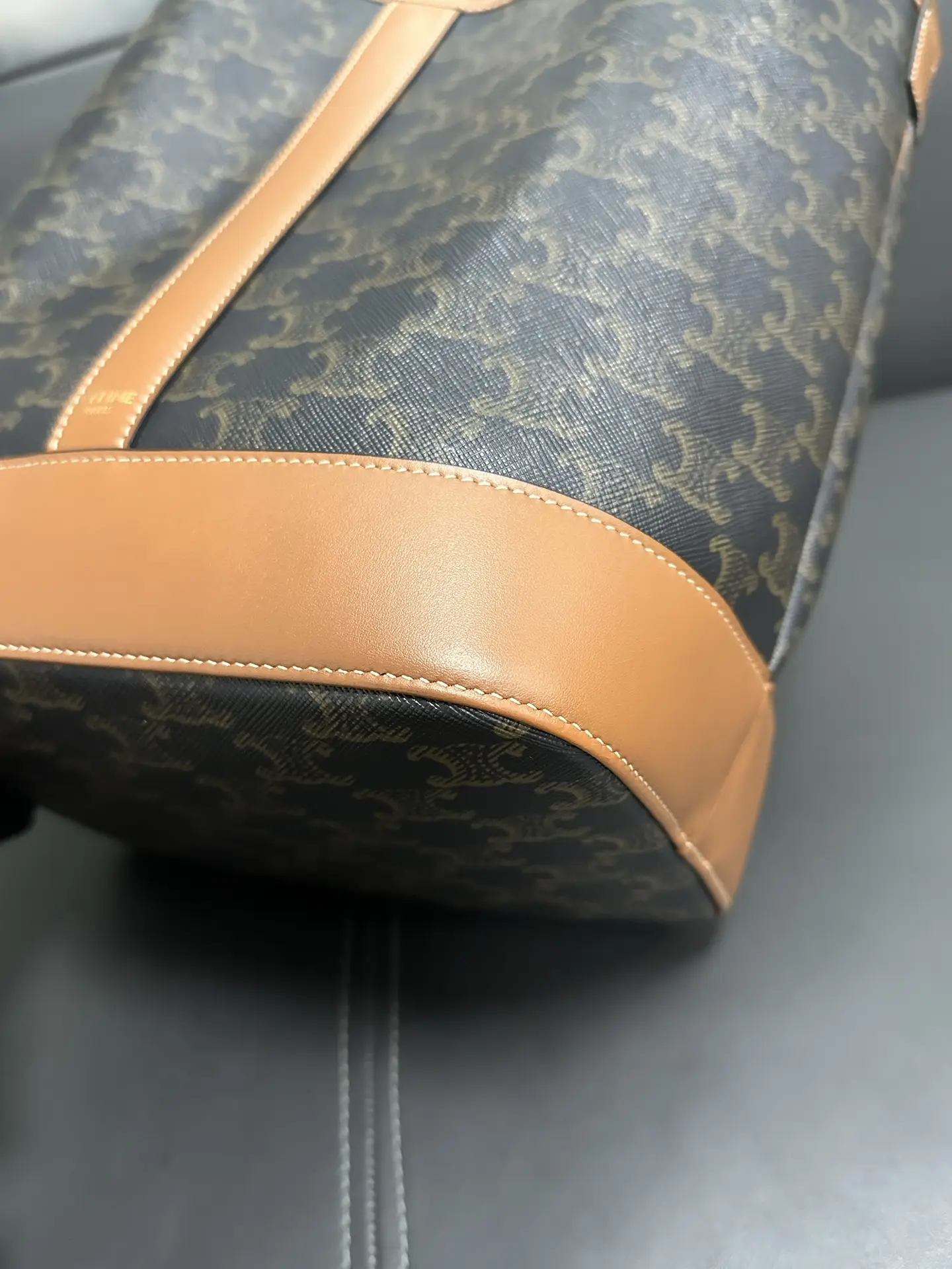 CELINE Medium Bucket In Triomphe Canvas and Calfskin CELINE Medium Bucket In Triomphe Canvas and Calfskin