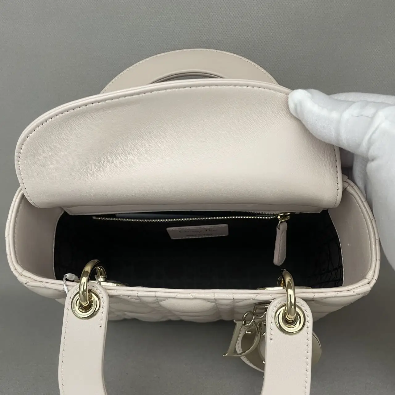 DIOR Small Lady Dior Bag Light Pink Lambskin DIOR Small Lady Dior Bag Light Pink Lambskin