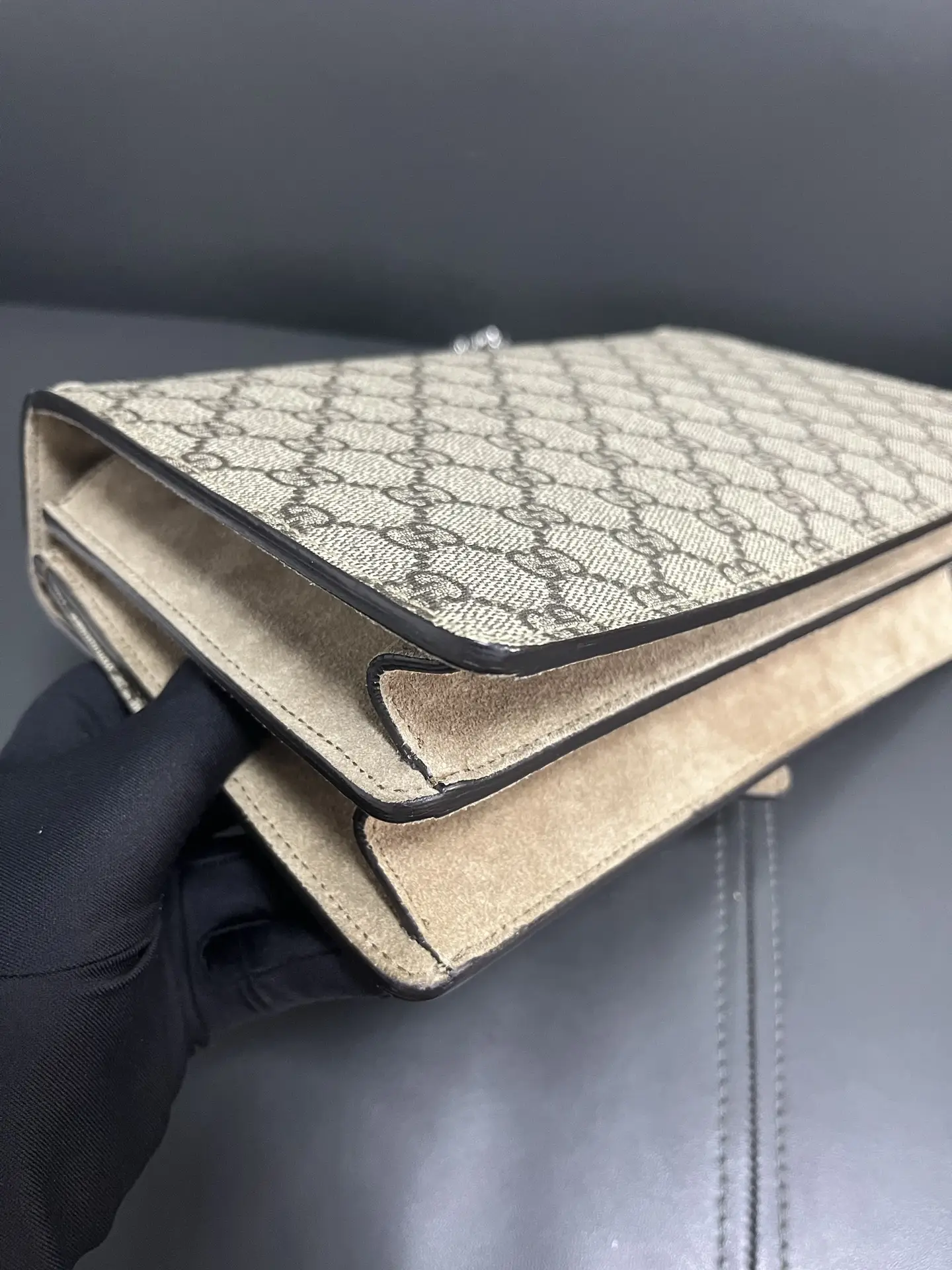 GUCCI Dionysus GG Supreme Blooms Shoulder Bag GUCCI Dionysus GG Supreme Blooms Shoulder Bag