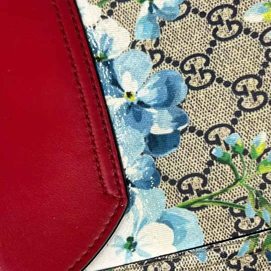 GUCCI Multicolor Floral Print Padlock Bag GUCCI Multicolor Floral Print Padlock Bag