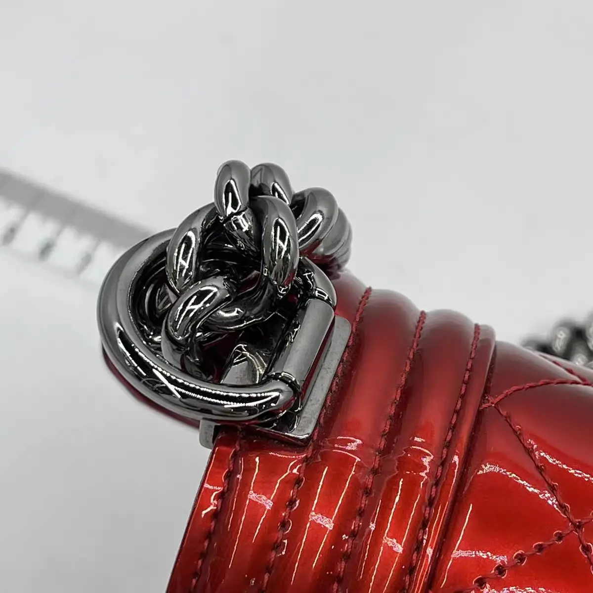 CHANEL Medium Boy Bag Red Patent Leather CHANEL Medium Boy Bag Red Patent Leather