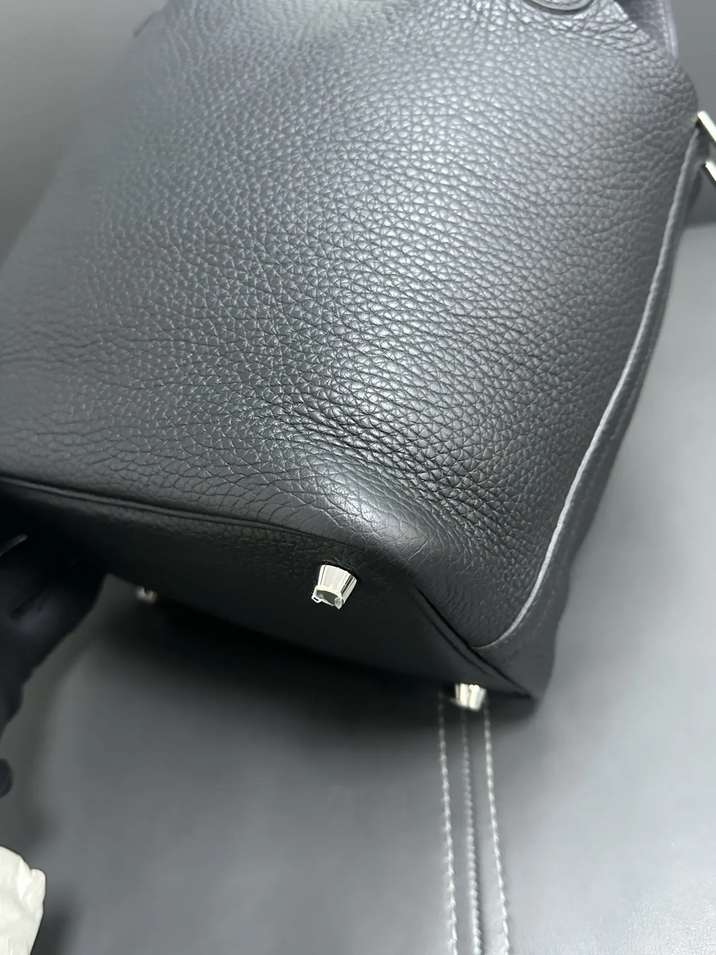 HERMÈS Picotin 18 in black with palladium hardware HERMÈS Picotin 18 in black with palladium hardware