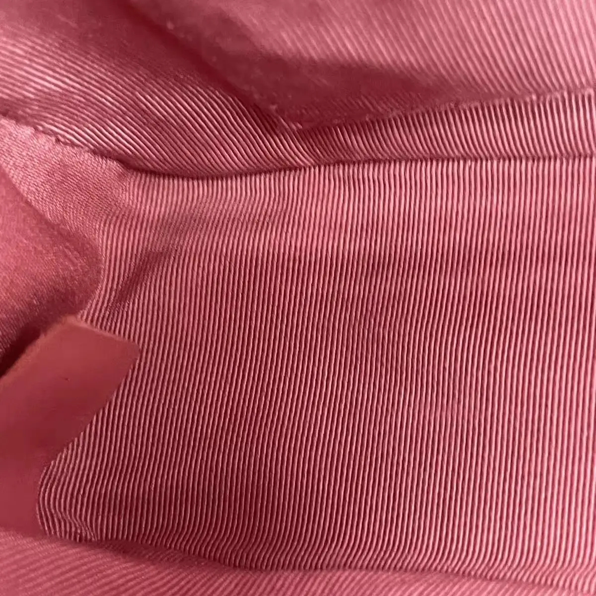 CHANEL Small Chevron Classic Flap Bag Pink Leather CHANEL Small Chevron Classic Flap Bag Pink Leather