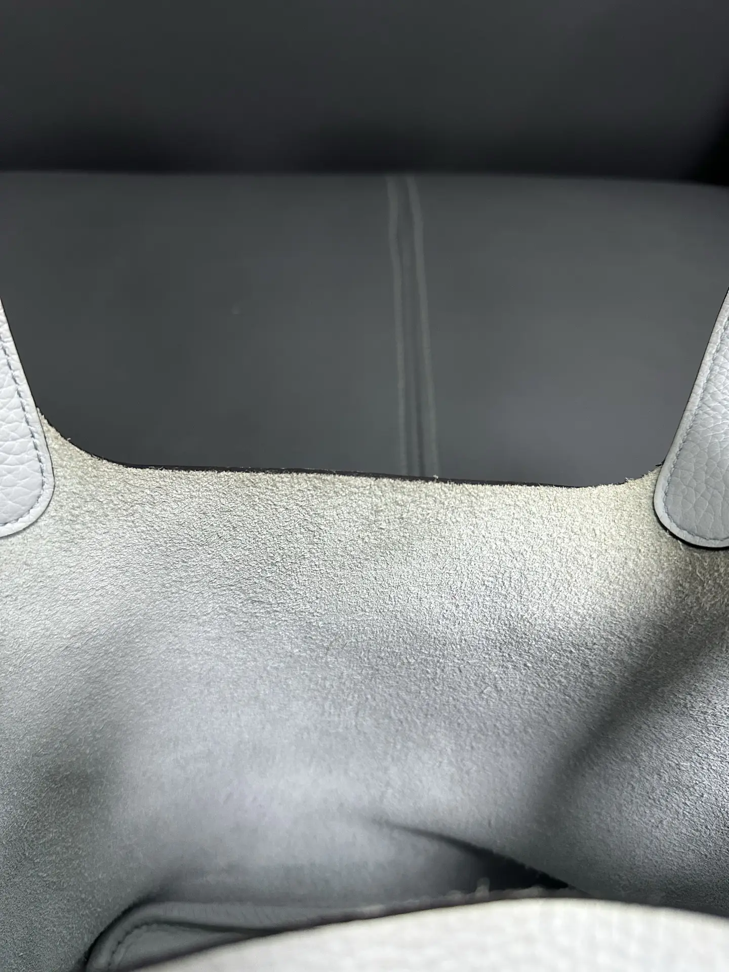 HERMÈS Pocotin 18 Eclat Bag HERMÈS Pocotin 18 Eclat Bag